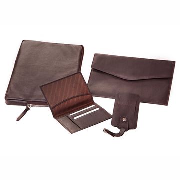 Picture of BROWN NAPA TRAVEL SET 17.821.341 