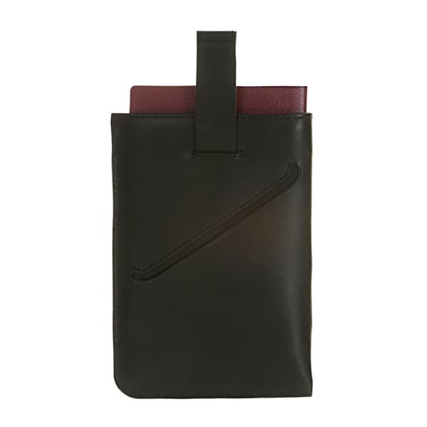 Image sur NAPPA LEATHER PASSPORT HOLDER 17.823.310 Black